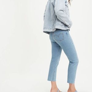 Levi’s Premium Wedgie Straight Jeans Size 27